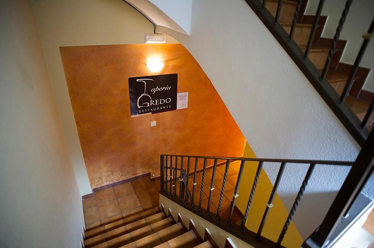 Hostal Velarde Talavera de la Reina Esterno foto